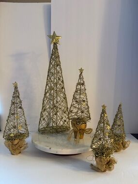 Gold Wire Holiday Tree Set - Elegant Home Holiday Decor